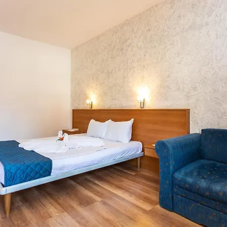 Complex Sunrise By Hmg Otel 3*