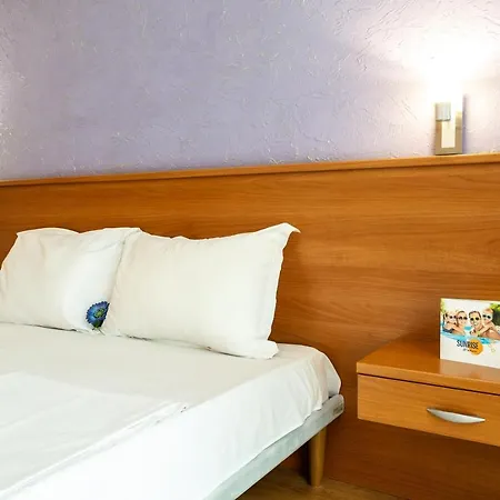 Complex Sunrise By Hmg Otel 3*