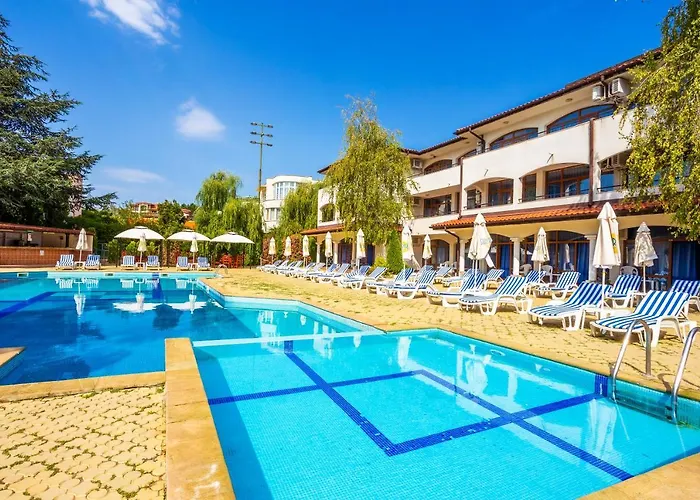 Complex Sunrise By Hmg Hotell 3*