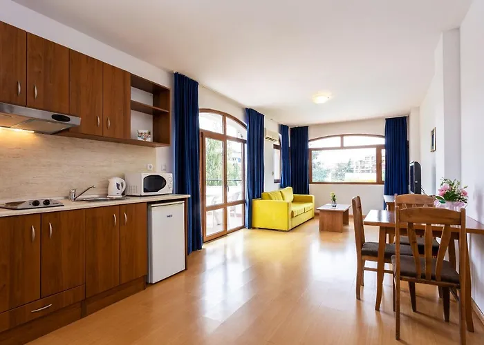 Complex Sunrise By Hmg Хотел 3*