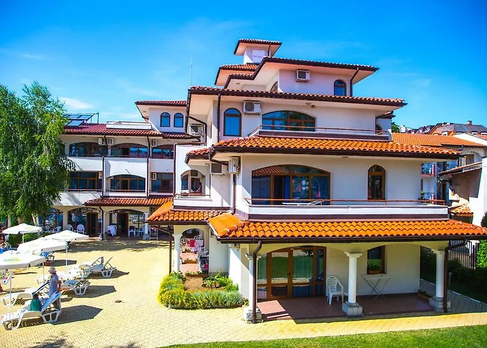 Complex Sunrise By Hmg Sunny Beach